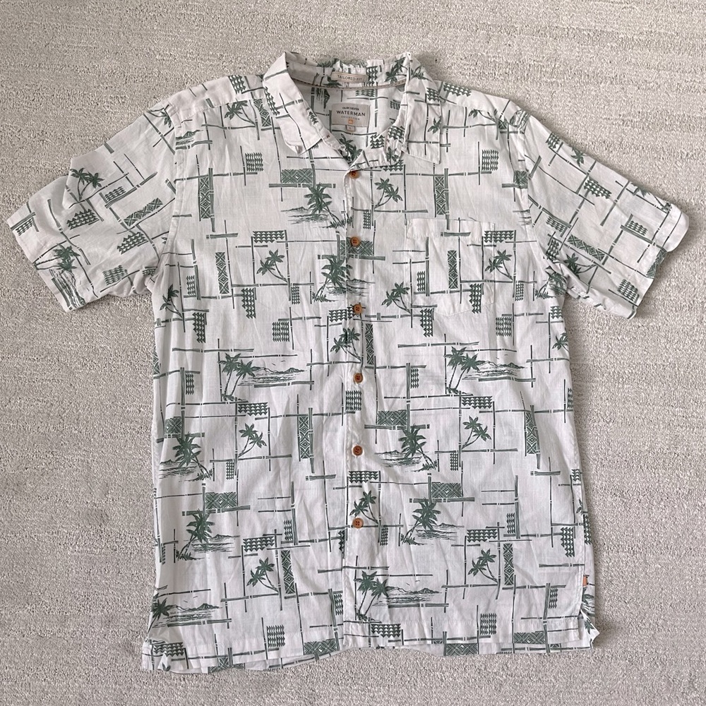 Quicksilver Waterman Collection Aloha Shirt, Green and White